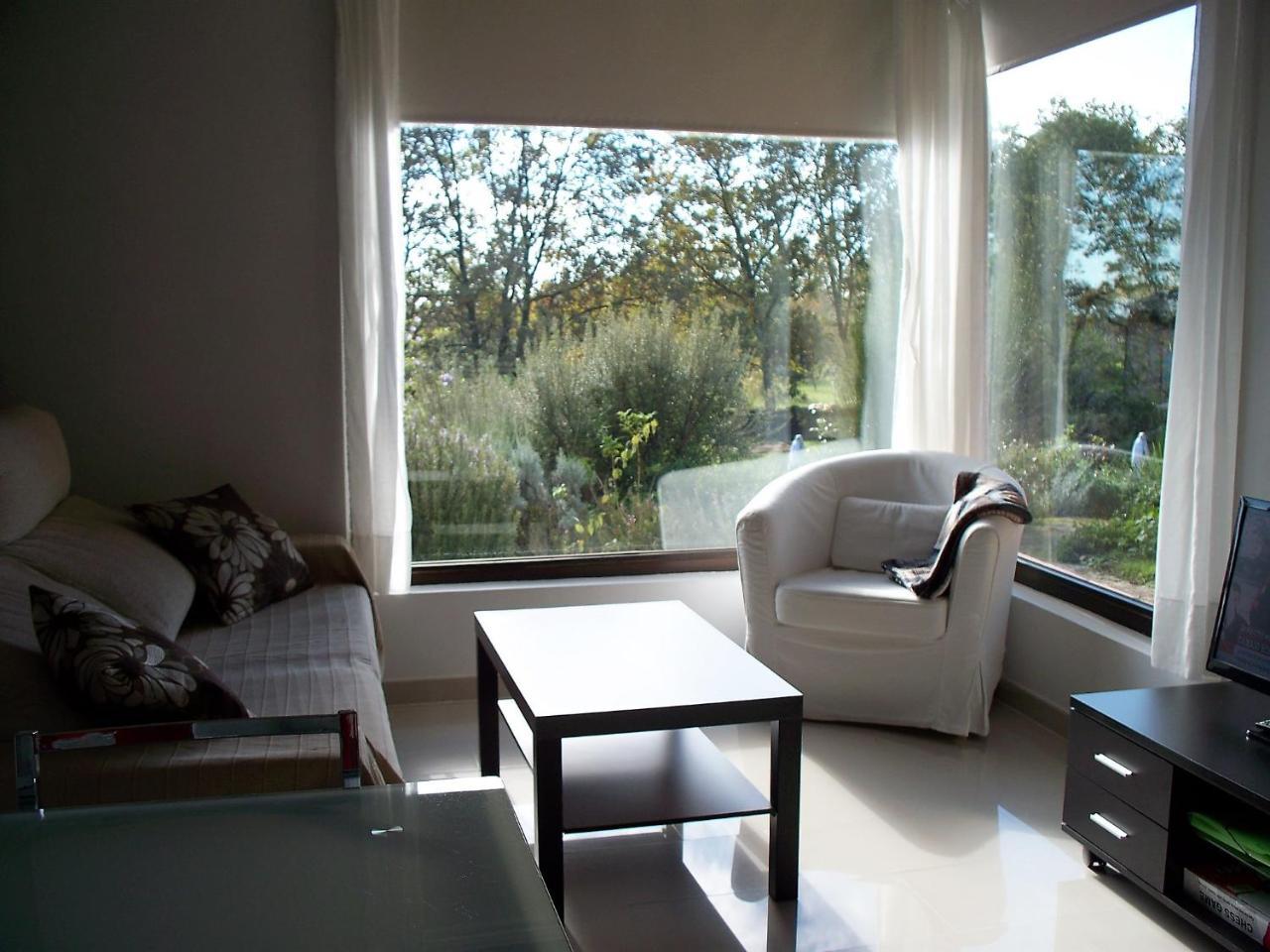 Apartamentos El Roble Valverde de la Vera 외부 사진