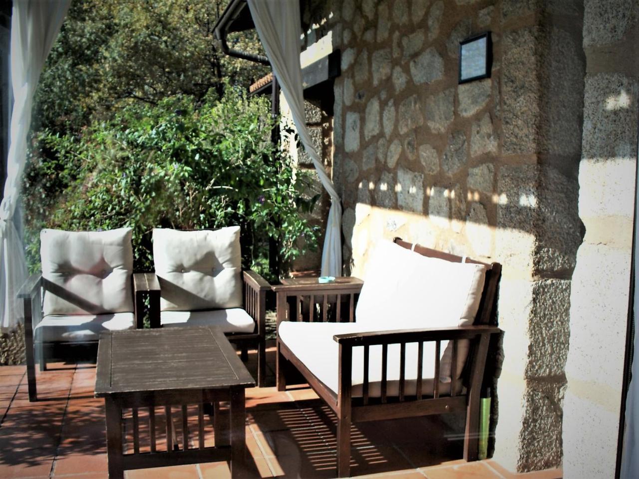 Apartamentos El Roble Valverde de la Vera 외부 사진