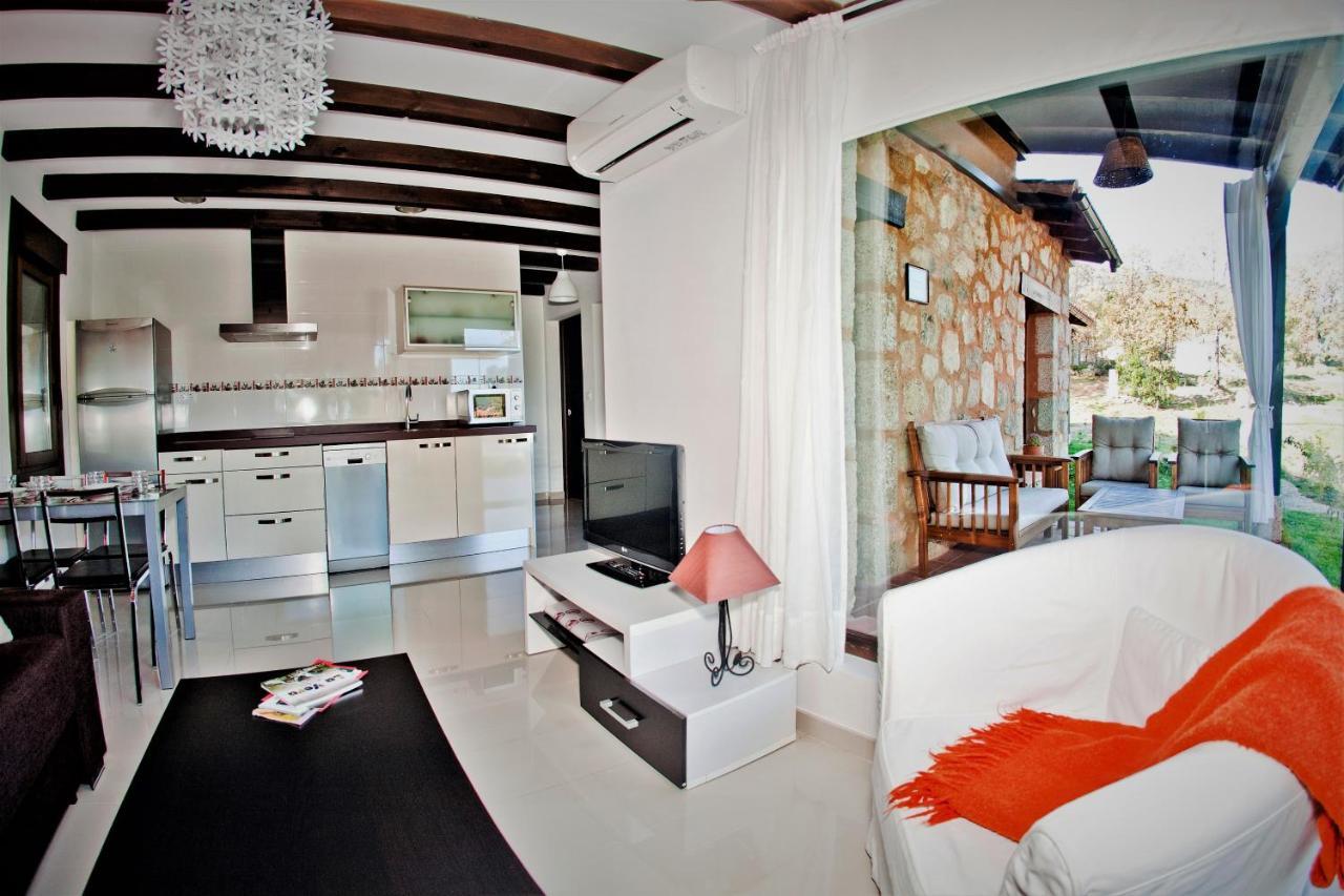 Apartamentos El Roble Valverde de la Vera 외부 사진