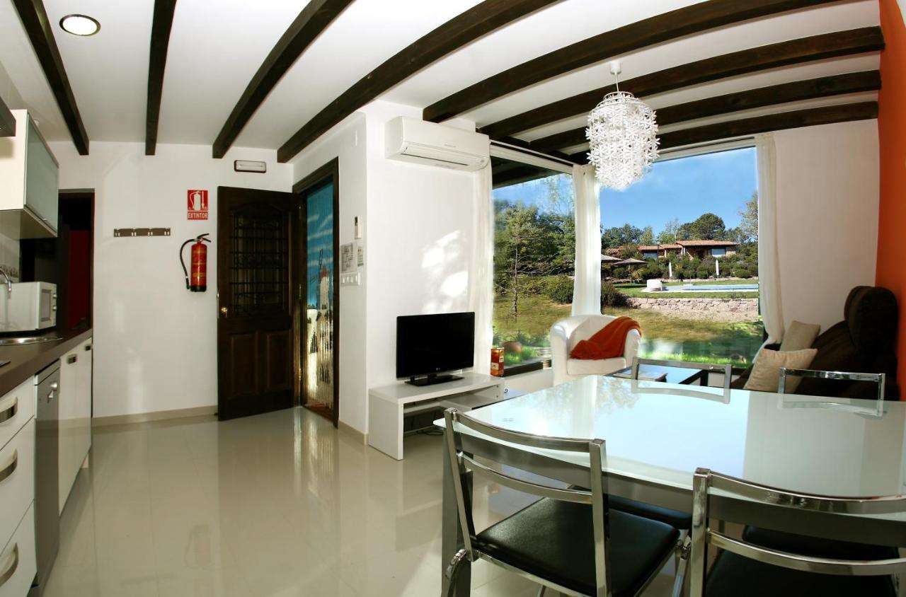 Apartamentos El Roble Valverde de la Vera 외부 사진